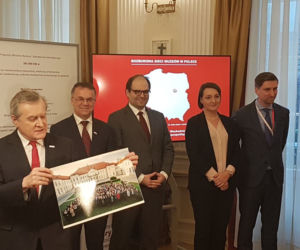 Gliński zapewnił wieczność Super Expressowi