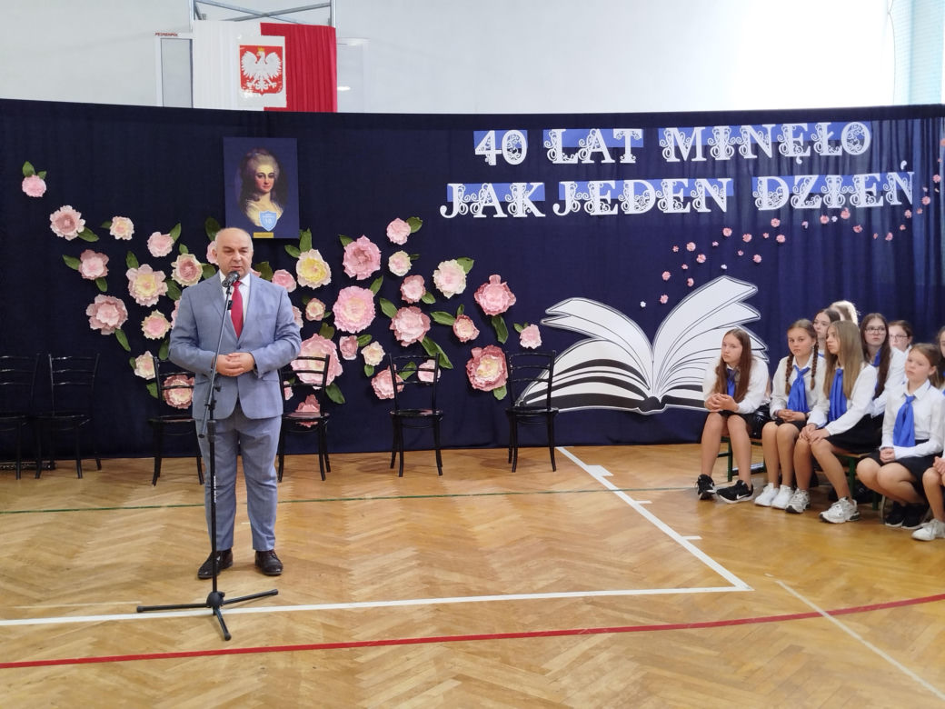 Uroczystość jubileuszowa w siedleckiej "Dziesiątce" była okazją do wspomnień