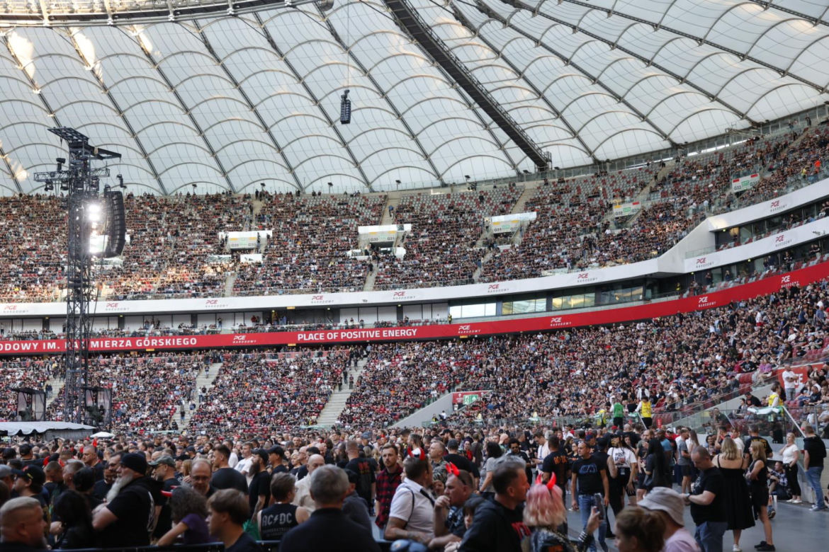 Koncert AC/DC w Warszawie (4.07.2025) - część druga. Organizatorem koncertu jest Live Nation