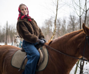 Magdalena Cielecka w spektaklu Teatru Telewizji Wszystko na sprzedaż