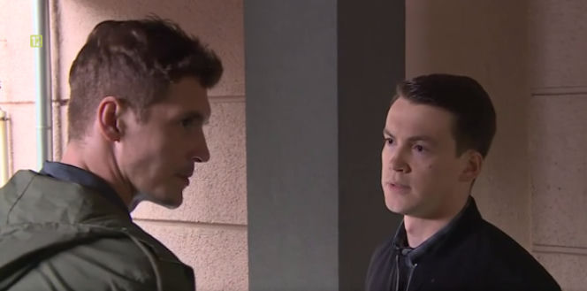 M jak miłość, Marcin (Mikołaj Roznerski), Karski (Krzysztof Kwiatkowski)