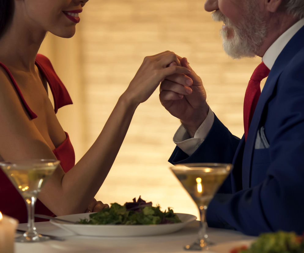 Związki z dużą różnicą wieku -  nowy odcinek podcastu Psychonawigacje