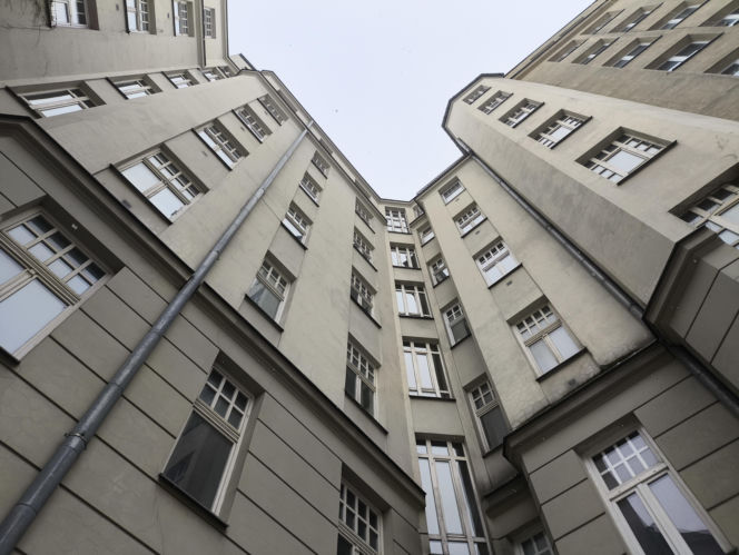 Kamienica przy ul. Polnej 46 bez centralnego ogrzewania