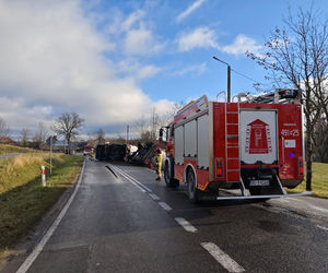 Cysterna zablokowała drogą krajową