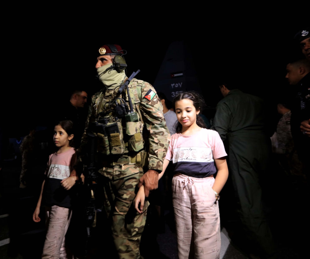 Ewakuacja z Sudanu. Wojna domowa się rozszerza