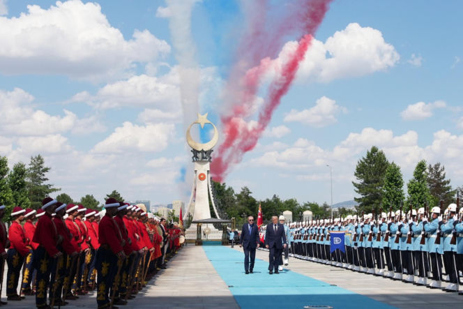 Szczyt NATO. Rutte: Stany Zjednoczone są całkowicie oddane Sojuszowi