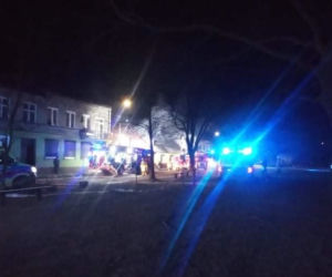 Tragiczny finał pożaru w Kole. Strażacy znaleźli zwęglone ciała