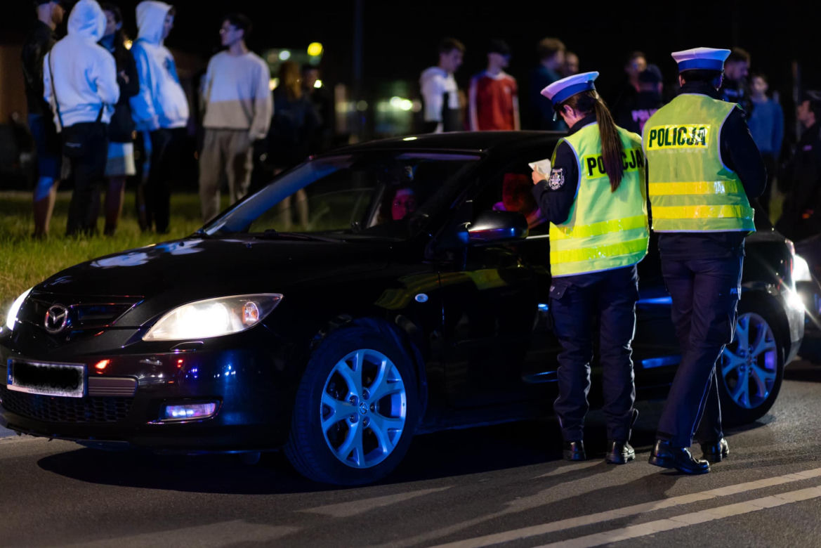 Zlot aut w trzech poznańskich lokalizacjach