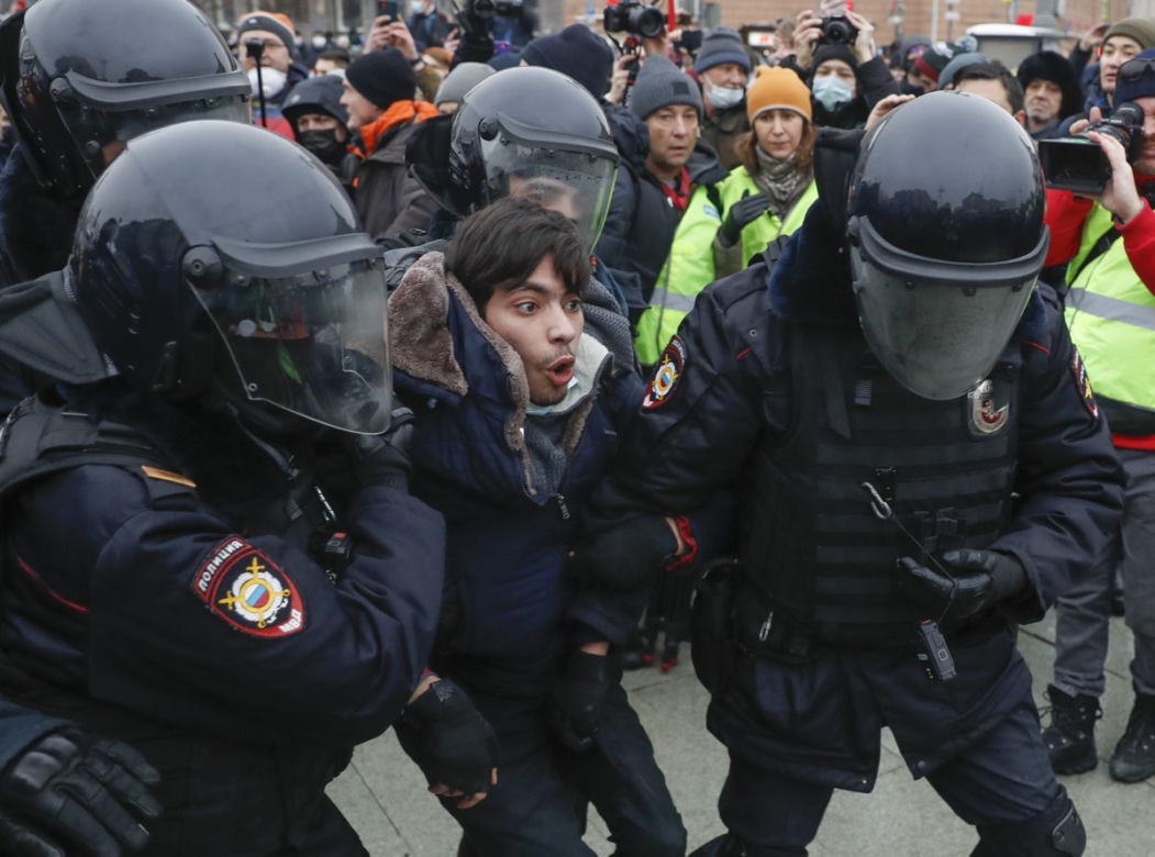 Wyszyli na ulice dla Navalnego. Protesty w Rosji.