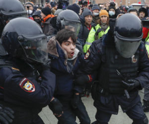 Wyszyli na ulice dla Navalnego. Protesty w Rosji.