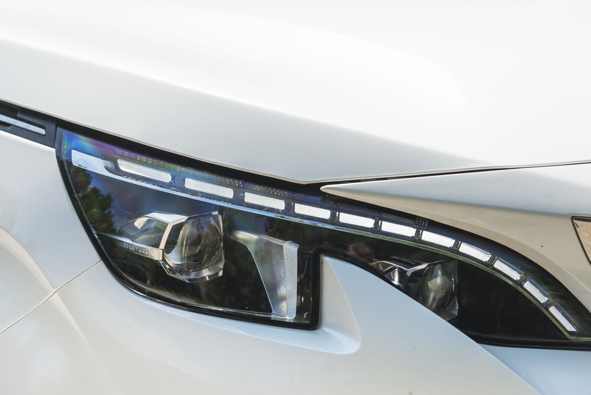 Peugeot 3008 GT HYbrid4 300 KM e-EAT8