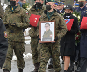 Tłumy na pogrzebie Eweliny, która zginęła jadąc na akcję ze strażakami