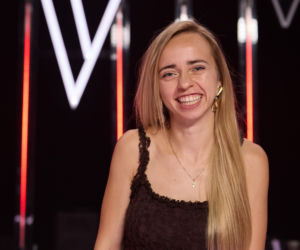 Zwycięzca The Voice wrócił na plan z przyjaciółką