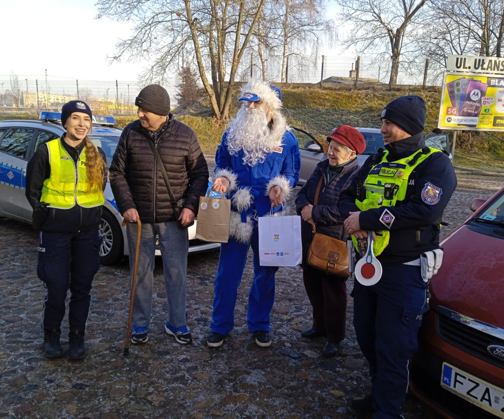 Polikołaj znów pojawił w Żarach! Zamiast mandatów prezenty i rózgi. Kierowcy byli w szoku!