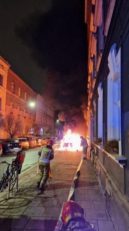 Pożar auta w Krakowie