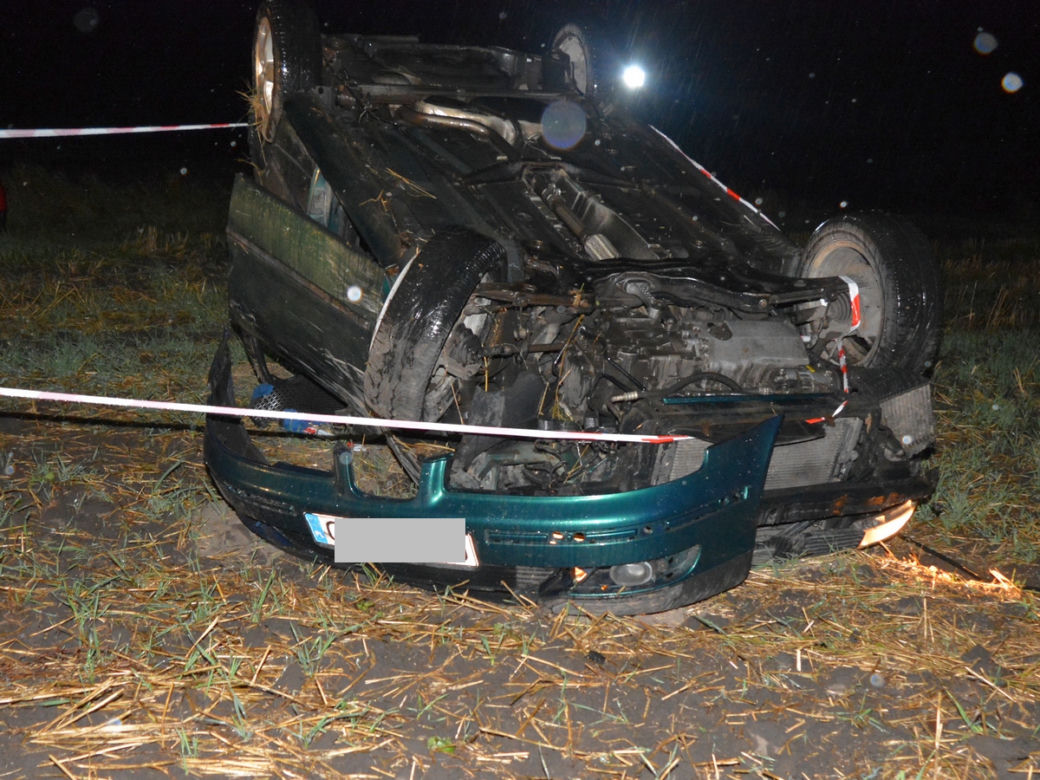 Pijany spowodował wypadek i uciekł! Znaleziono go na polu kukurydzy [ZDJĘCIA]