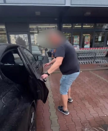 „Banderowcy jesteście”. Awantura na parkingu w Świebodzicach nagrana telefonem