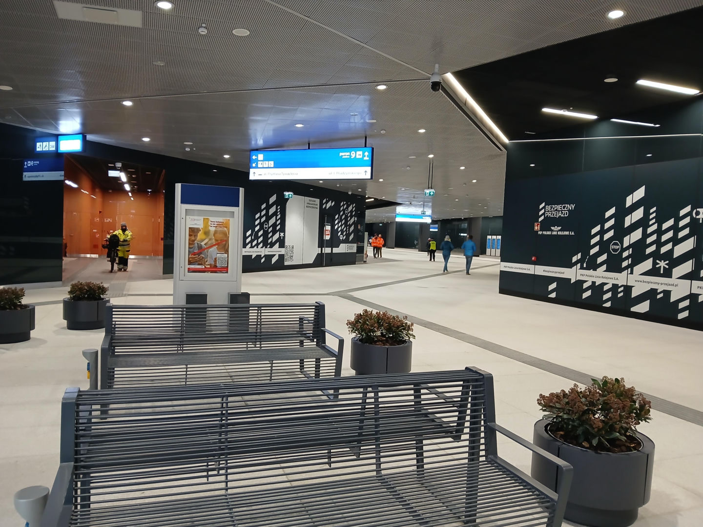 Dworzec kolejowy Warszawa Zachodnia po otwarciu