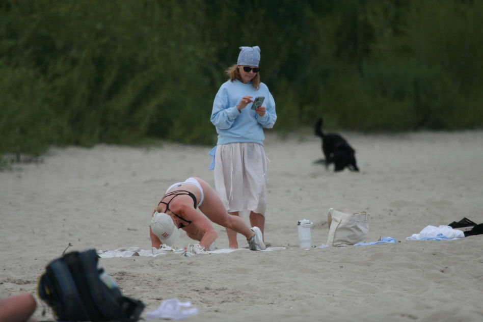 Ewa Skibińska na plaży