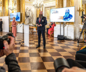 Marta Nawrocka na finale konkursu Człowiek bez barier