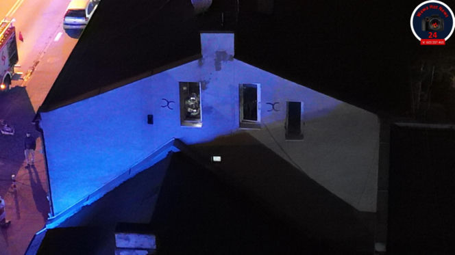 Pożar w Pruszkowie. Spłonęło mieszkanie, jedna osoba w szpitalu