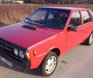 Polonez V8