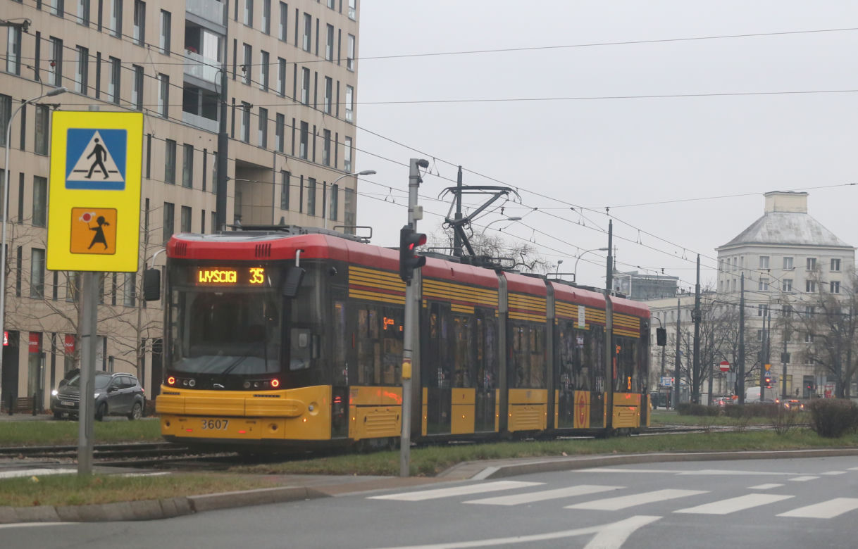  100 milionów złotych dla jednego tramwaju? Drogie zmiany na Stawki