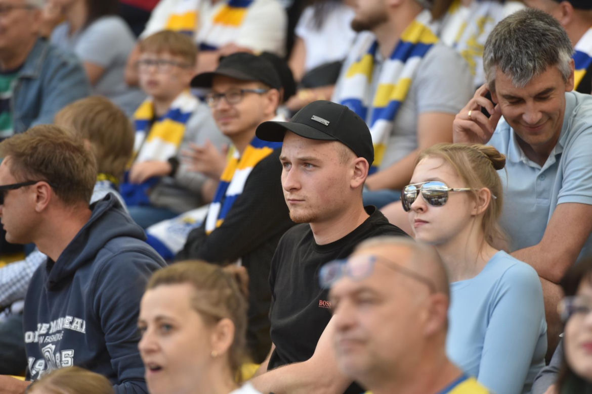 PRES Grupa Deweloperska Toruń - Gezet Stal Gorzów: Zdjęcia kibiców z meczu 7. kolejki PGE Ekstraligi na Motoarenie