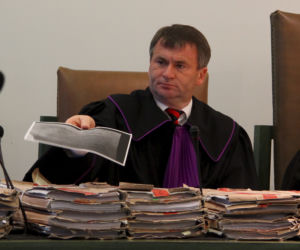 ZBRODNIARZ NIE PÓJDZIE SIEDZIEĆĆ