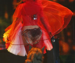 Edyta Górniak oceniła swoje stylizacje