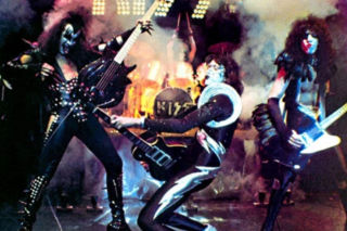 Kiss ogłosili wypasioną reedycję koncertowego albumu Alive!. Będzie zawierała mnóstwo niepublikowanego materiału