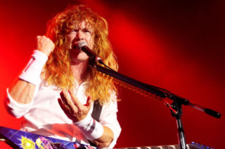 Dave Mustaine (Megadeth) wskazał 10 albumów, które zmieniły jego życie. Na liście m.in. Judas Priest, AC/DC czy Queen 
