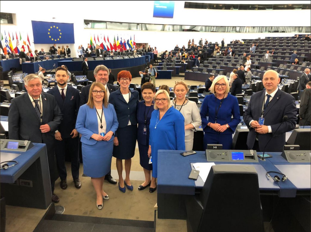 Szydło szpanuje w europarlamencie