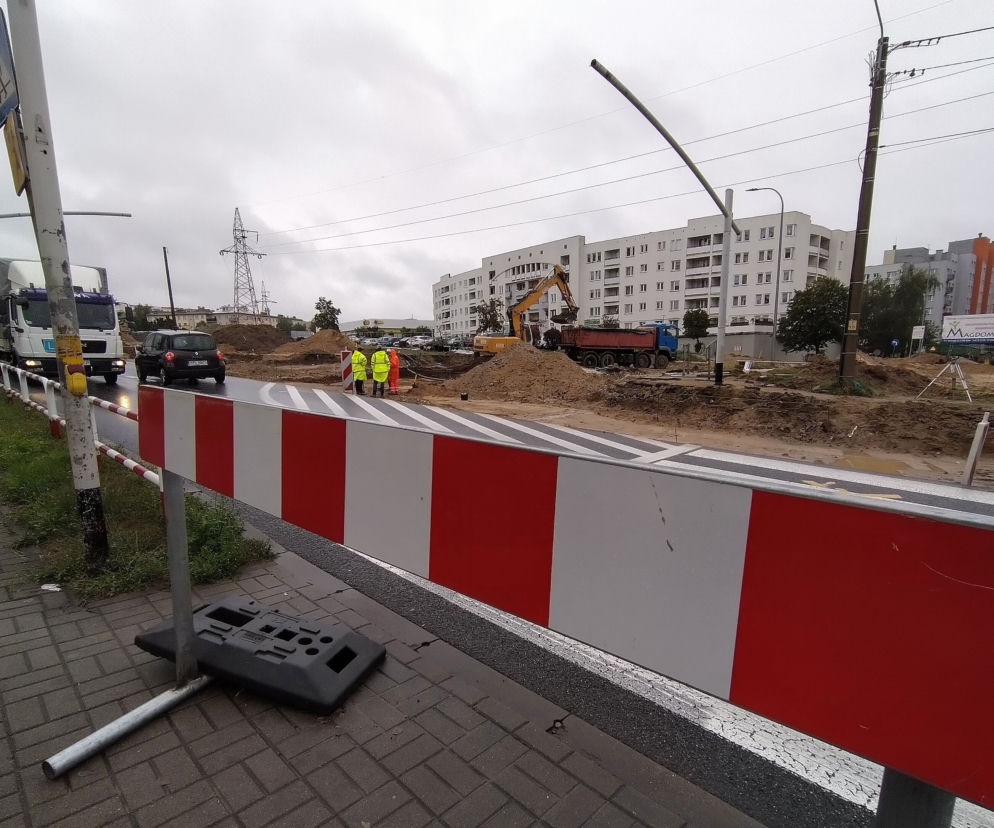 Budowa ronda na skrzyżowaniu ulic Podmiejskiej i Wyszyńskiego w Kaliszu