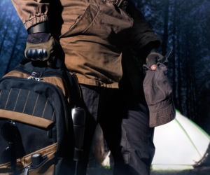 Odzież dla cywila w czasie kryzysu. Tego nie ma w rządowym Poradniku