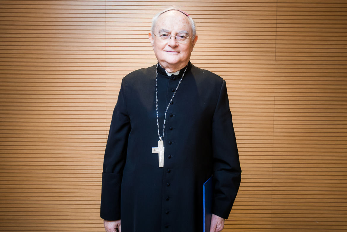 Abp Henryk Hoser nie żyje