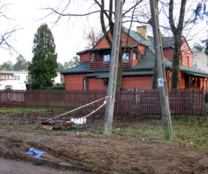 59-latka wpadła do studzienki kanalizacyjnej. Grób pani Anny na cmentarzu parafialnym w Augustowie
