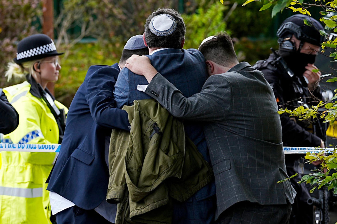 Atak na synagogę Manchester