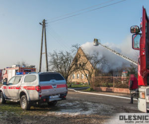 Groźny pożar pod Oleśnicą