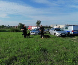 Łódzkie: Poszukiwano go prze kilka dni, ale ON JUŻ NIE ŻYŁ. Policja zatrzymała jego kolegę. Co się stało w Żychlinie?