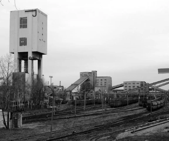 Tragedia 700 metrów pod ziemią. W kopalni zginął pracownik