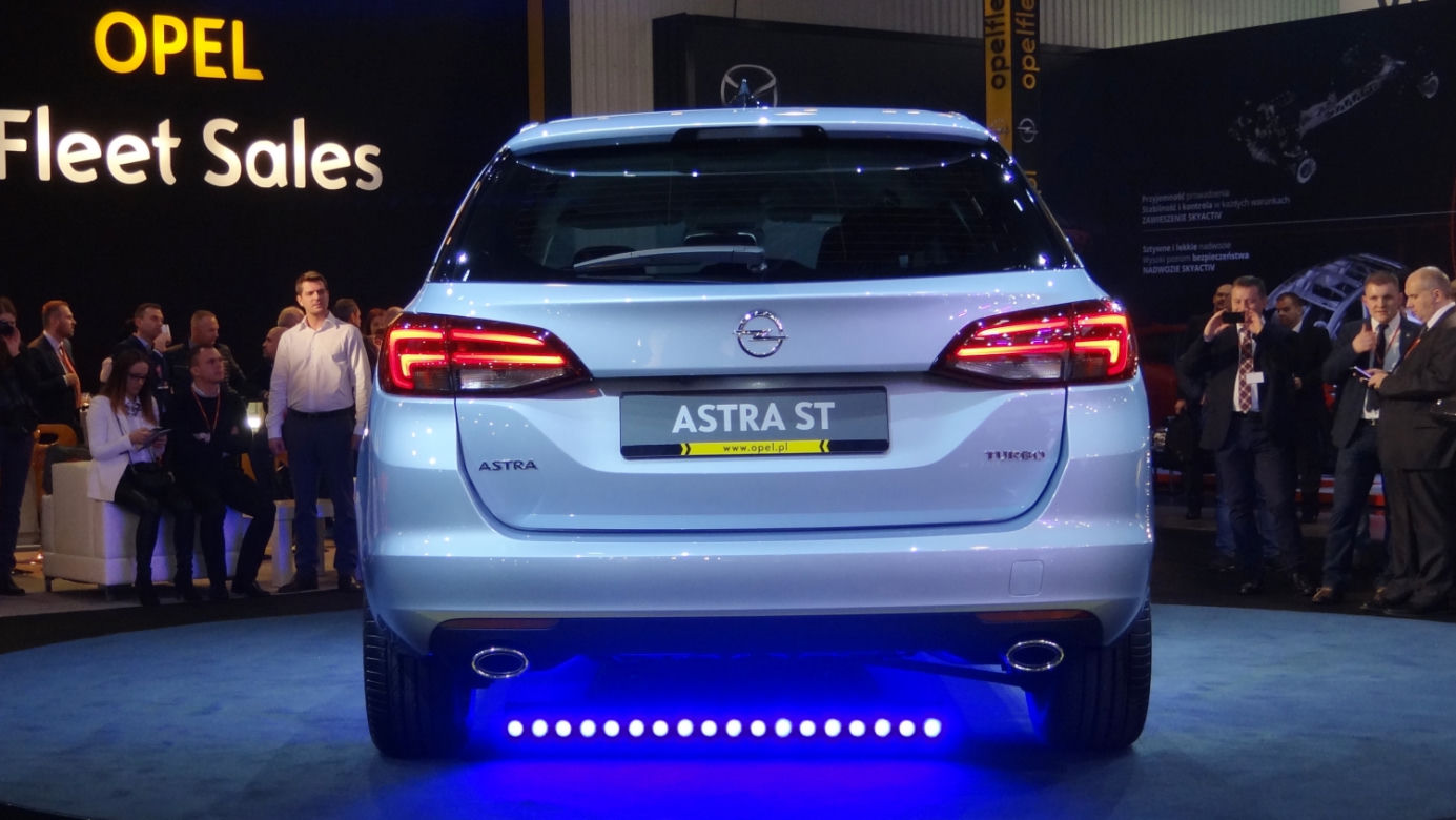 2016 Opel Astra Sports Tourer - polska premiera