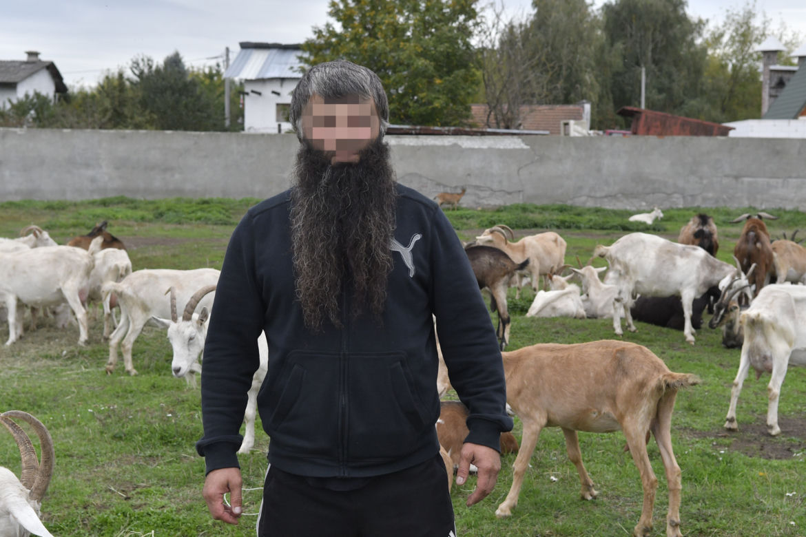 Pasterz z Otwocka głodził kozy Trzaskowskiego