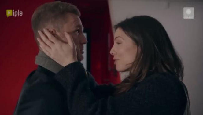 To nie koniec świata 2 sezon odc. 20. Paweł (Krystian Wieczorek), Anka (Karolina Gorczyca)