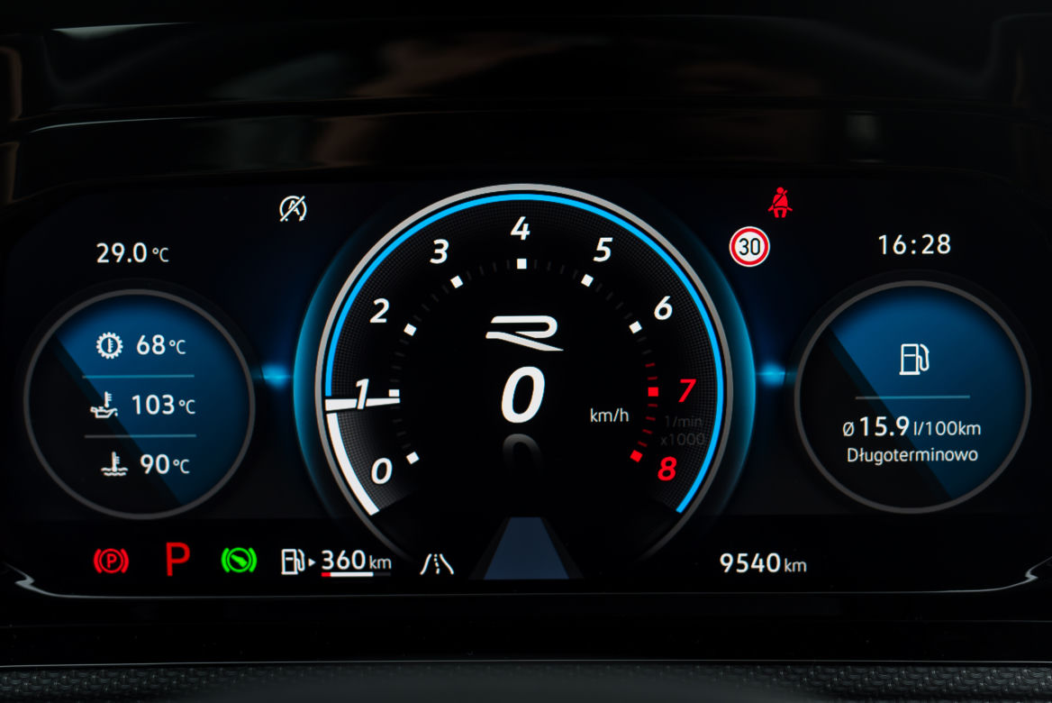 Volkswagen Golf R 320 KM 4MOTION DSG7