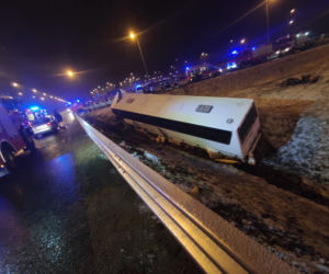 Autostrada A4. Dramatyczna relacja ratowników medycznych z miejsca wypadku autokaru