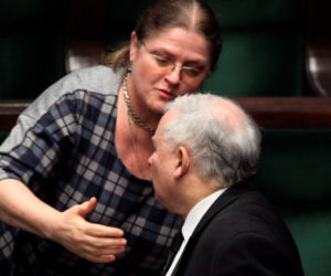 Pawłowicz przykleiła się do Prezesa