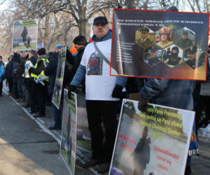 Mundurowi emeryci płacą składki, których nigdy nie zobaczą. Mówią: dość! Wstyd mi za państwo’