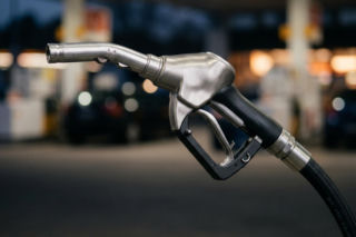 Hurtowe ceny paliw Orlen, Aramco i BP - 27 marca 2026