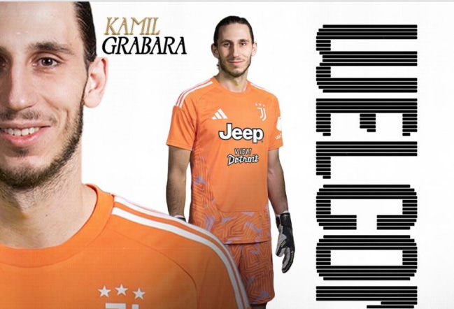 Kamil Grabara oficjalnie w Juventusie. Znamy dokładne warunki wielkiego transferu